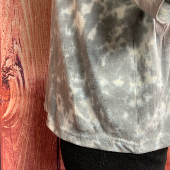 AC⚡️DC Rock Group t-shirt with silver bling… - Picture 12 of 16